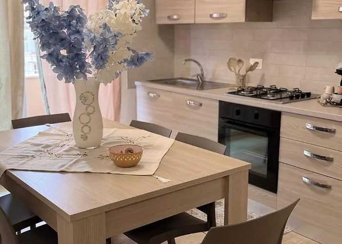 Διαμέρισμα Skyview At Middletown - Sea View & Private Parking