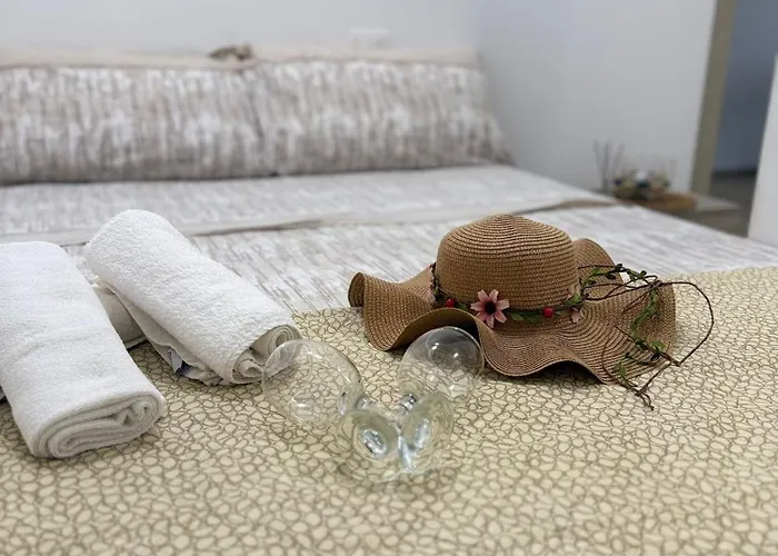 Skyview At Middletown - Sea View & Private Parking شقة تروبيا